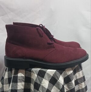 Men's Calvin Klein Burgundy Suede Chukka Boots